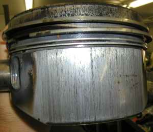 Advanced tuning knowledge: One piston ring versus two piston rings and cutting off the piston skirt
