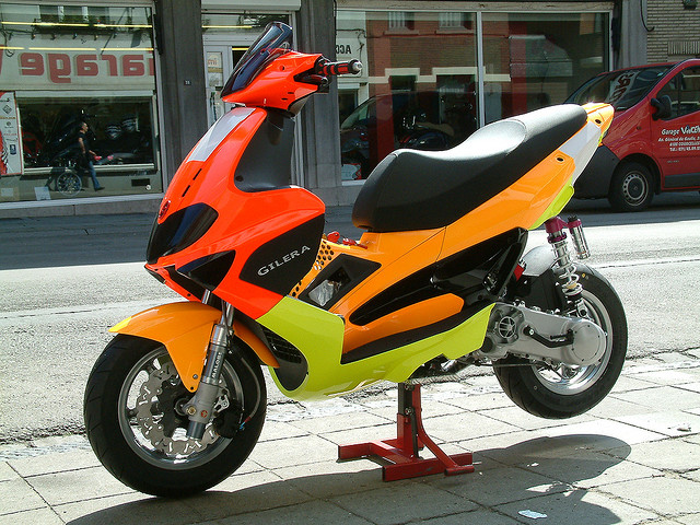 How To Build a Malossi MHR Racing Engine